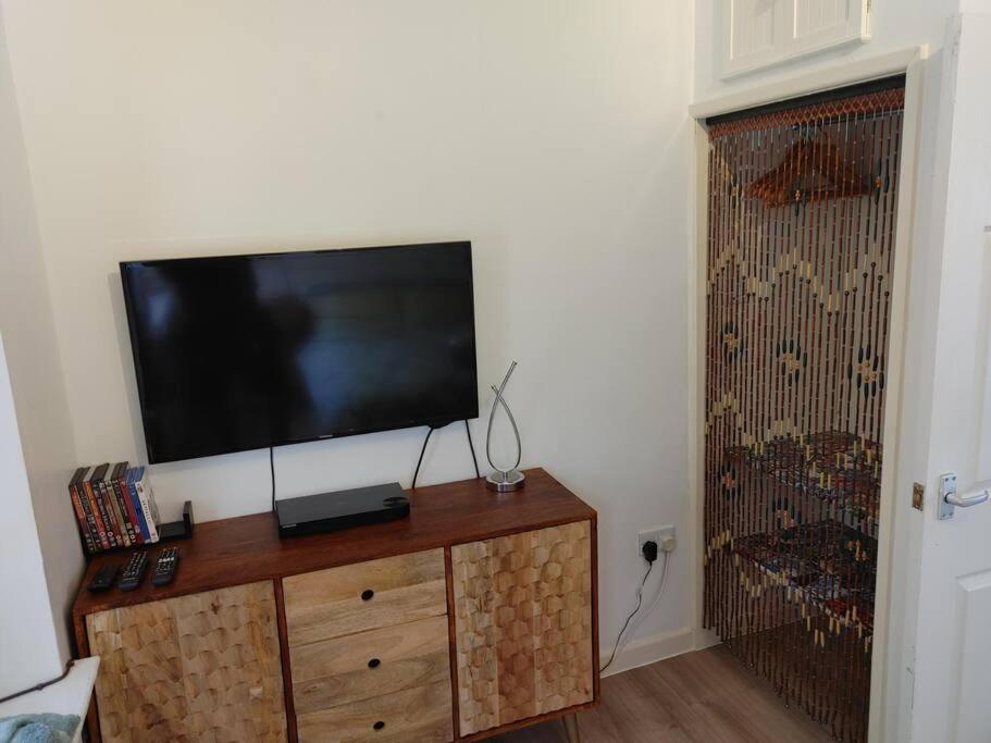Cosy Flat In A Pretty Town. Apartment Crewkerne Luaran gambar